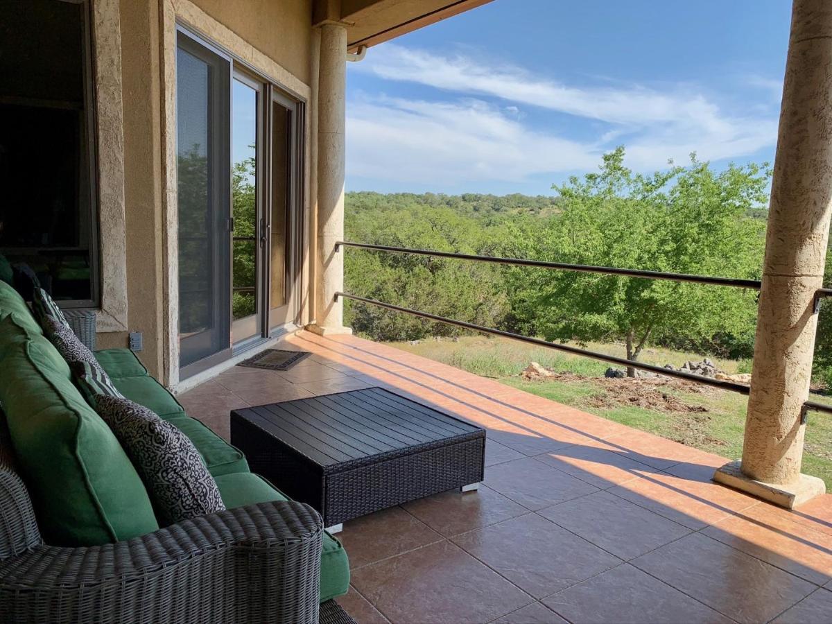 Scenic Hill Country Retreat - Rhino Ranch Villa New Braunfels Exterior photo